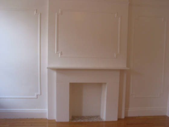 2L/07fireplace.JPG